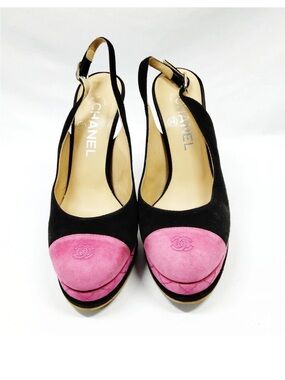 CHANEL Black Suede Slingback Pumps with Pink Cap Toe